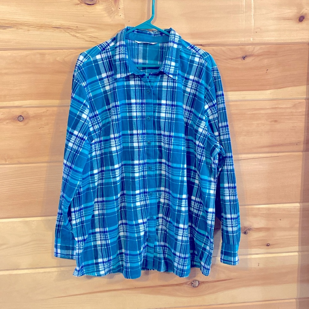 $11 Lee Riders 1x ladies button up shirt
